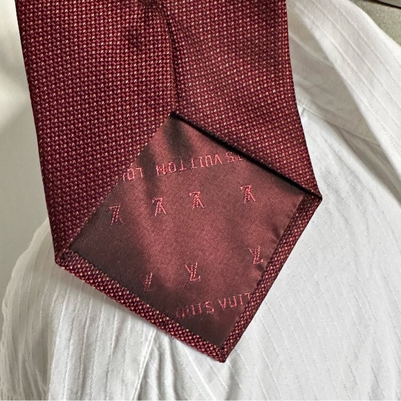ouis Vuitton Tie - Picture 12 of 16
